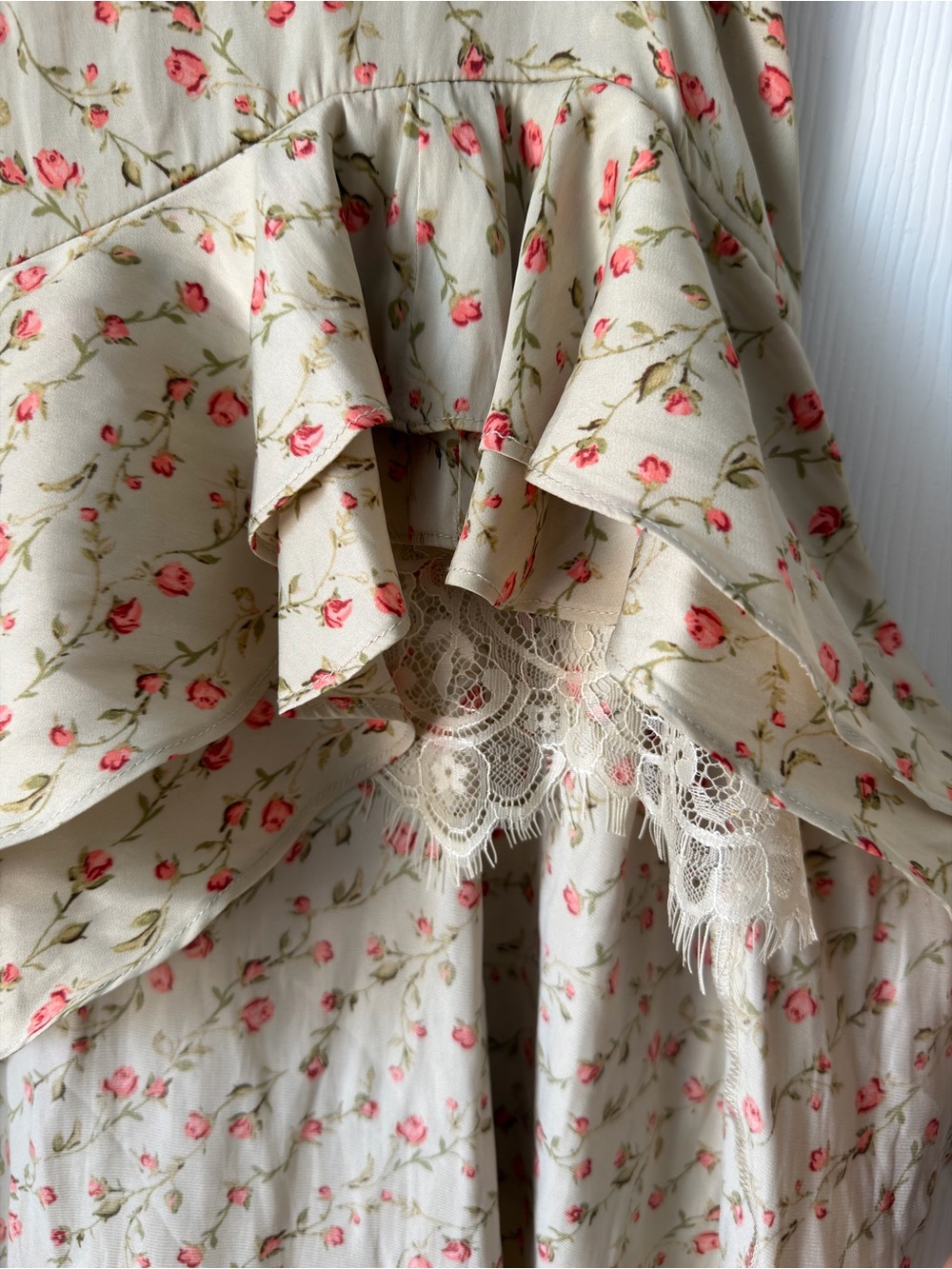 NWT Kimchi Blue Botanical Floral Ruffle Mini Skirt Size M - Picture 7 of 11